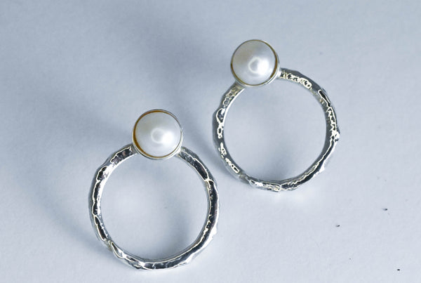 Silver-white-pearl-earrings