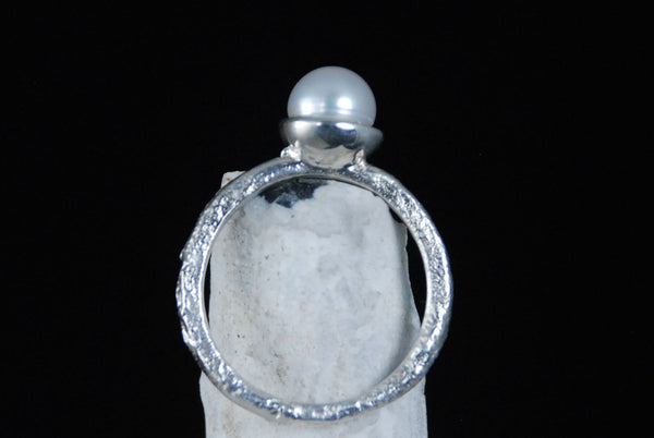 White river pearl silver ring