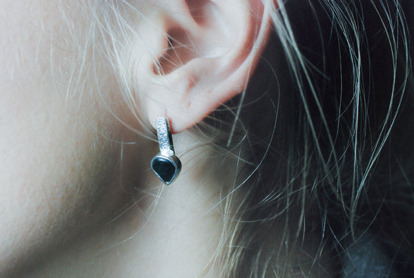 Handmade designer jewellery. Black stone silver earrings.