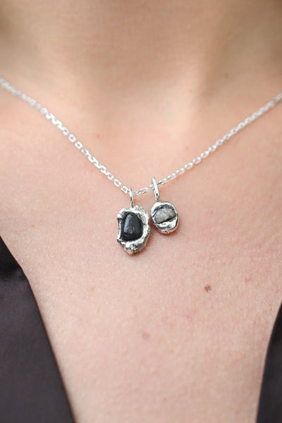 Organic form silver pendant - Heart beat
