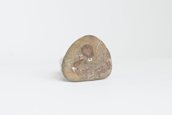 Nature connection. Unique beach pebble silver ring