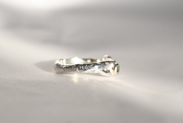 Handmade silver ring with green sapphire gemstone. One of a kind jewellery. 