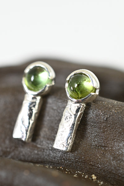 Green tourmaline silver stud earrings. Bezel setting. 
