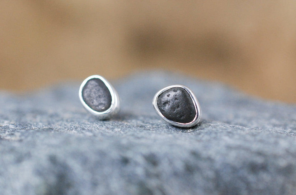 Black stone silver earrings on sale