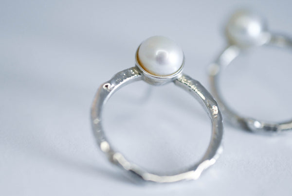Silver-white-pearl-earrings