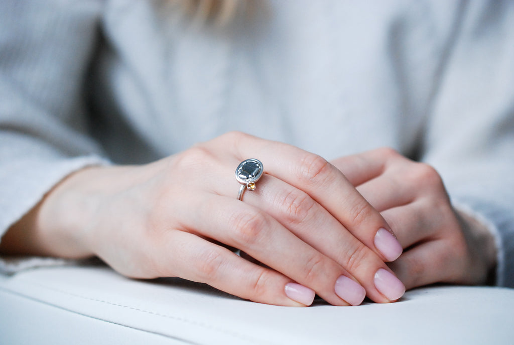 Silver ring with natural Black stone and Yellow sapphire cabochon