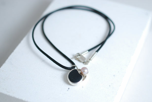Creative jewellery. Silver necklace.