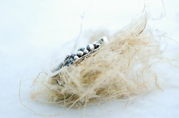Creative jewellery. Silver brooch.