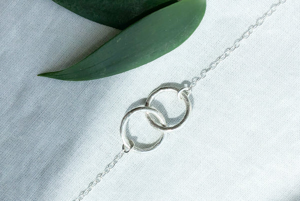 Friendship silver chain necklace. Connected.