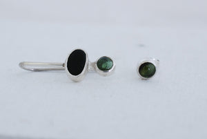 Set of two different silver earrings - green tourmaline and black stone